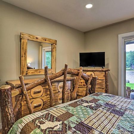 Acre Lake Chalet, 12 Mi To Elk Mountain Ski Resort Kingsley エクステリア 写真